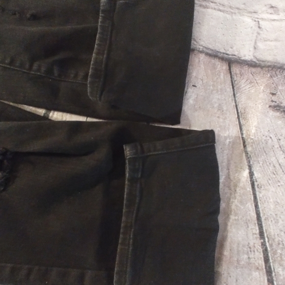 Torrid Bombshell Skinny Destroyed Black Jeans 20R - Picture 4 of 16